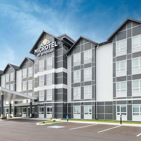 Microtel Inn & Suites By Wyndham Sudbury Bagian luar foto
